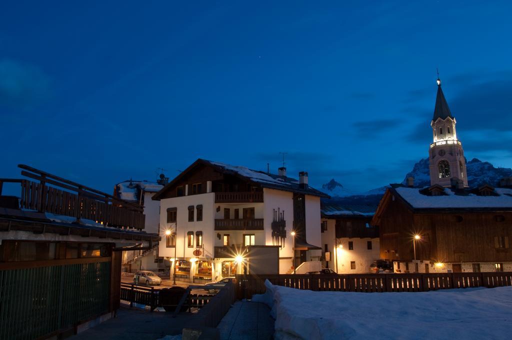 Hotel Alaska Cortina Cortina d'Ampezzo Luaran gambar