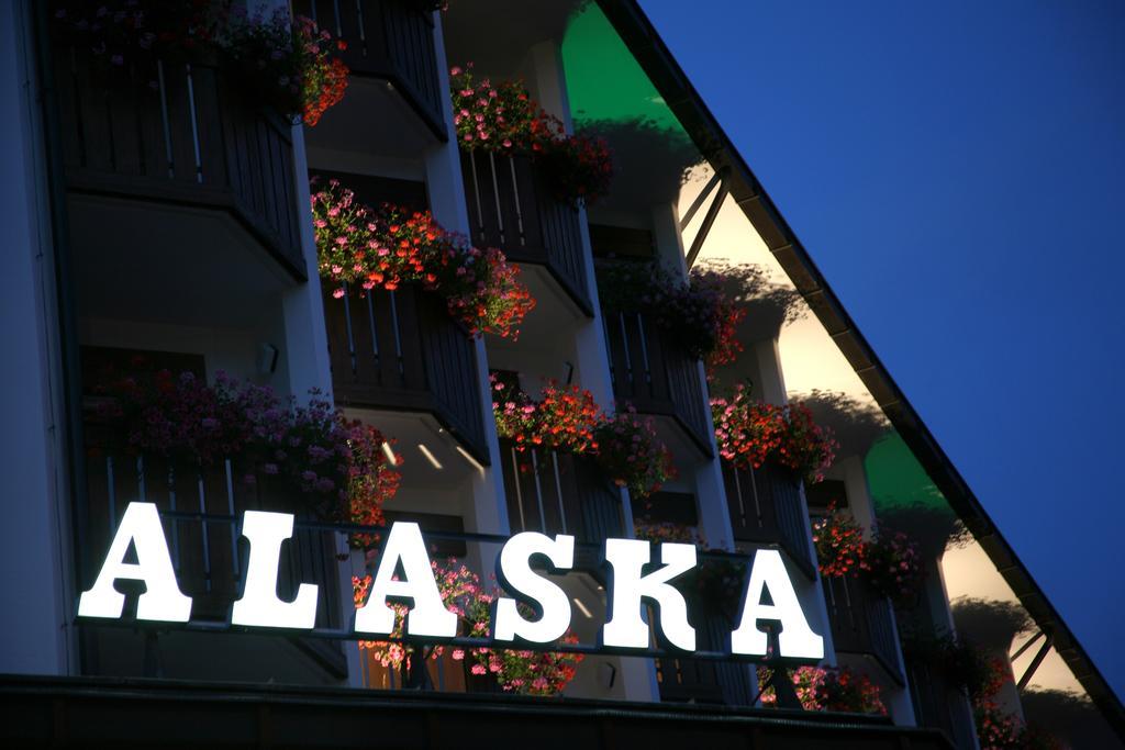 Hotel Alaska Cortina Cortina d'Ampezzo Luaran gambar